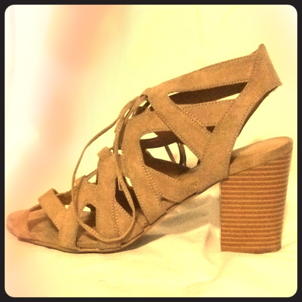 Criss Cross Ankle Strap Heels Suede Brown